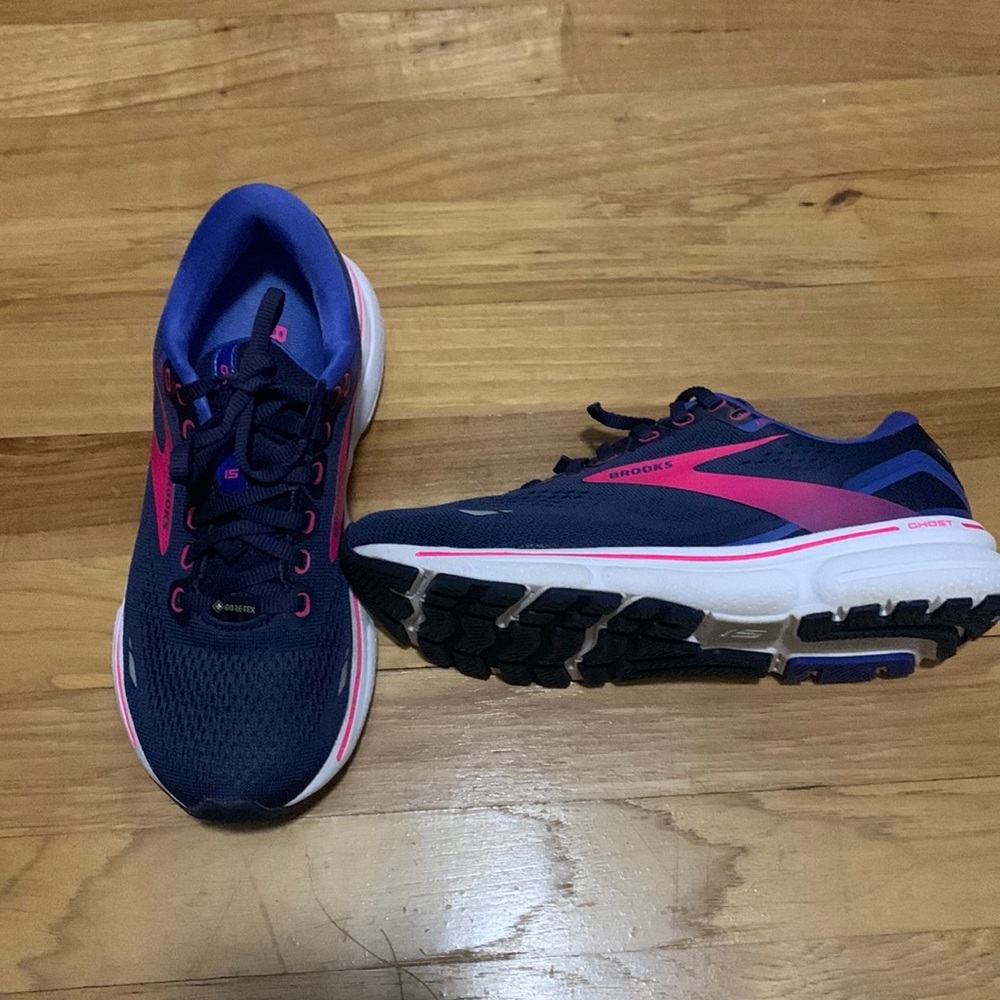Brooks Ghost running shoe